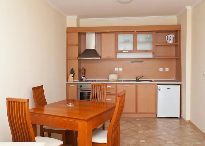 Apartment In Plaza *