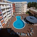 In Plaza סאני ביץ'