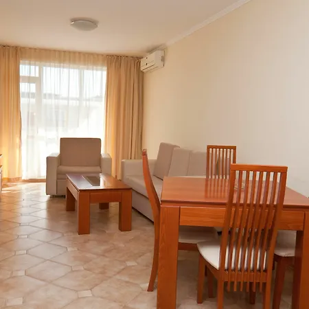 In Plaza Apartment Sunny Beach