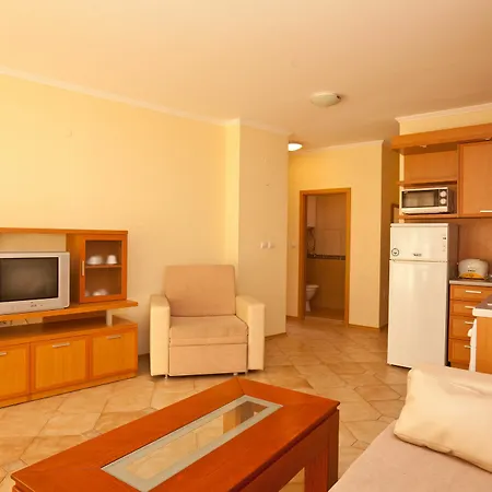 In Plaza Apartment Sunny Beach