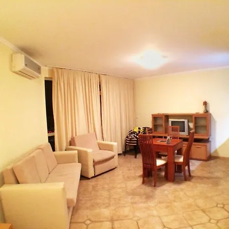 In Plaza * Napospart