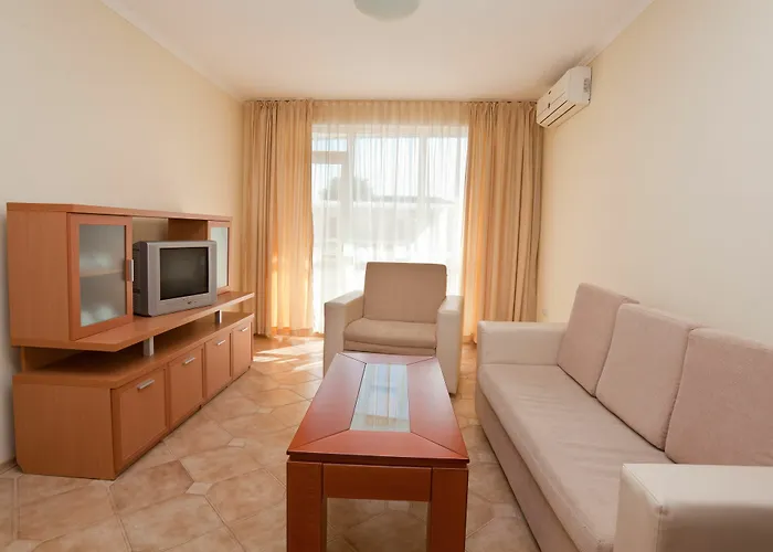 In Plaza Σάνι Μπιτς