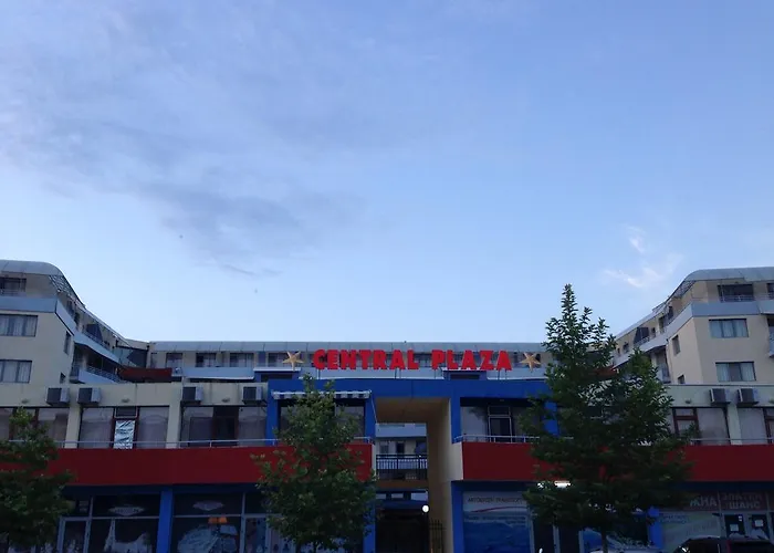 In Plaza Солнечный берег